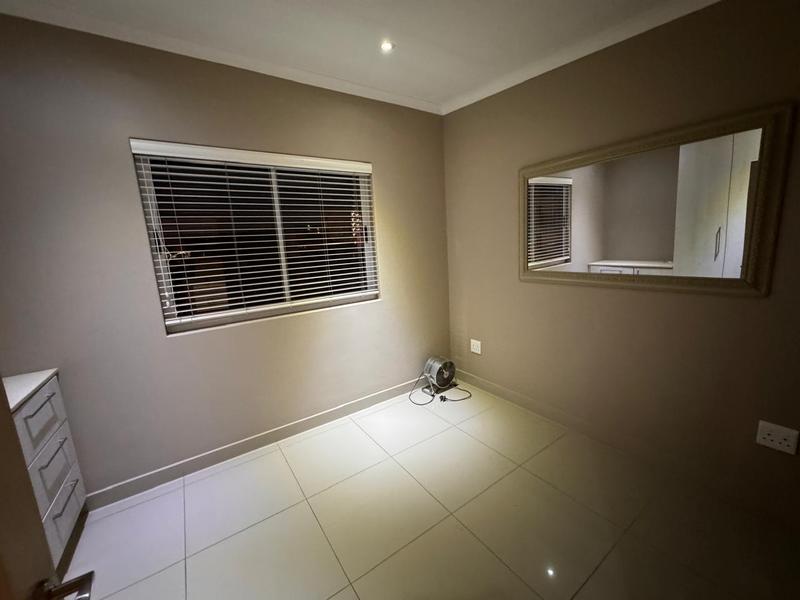 2 Bedroom Property for Sale in Green Point Western Cape